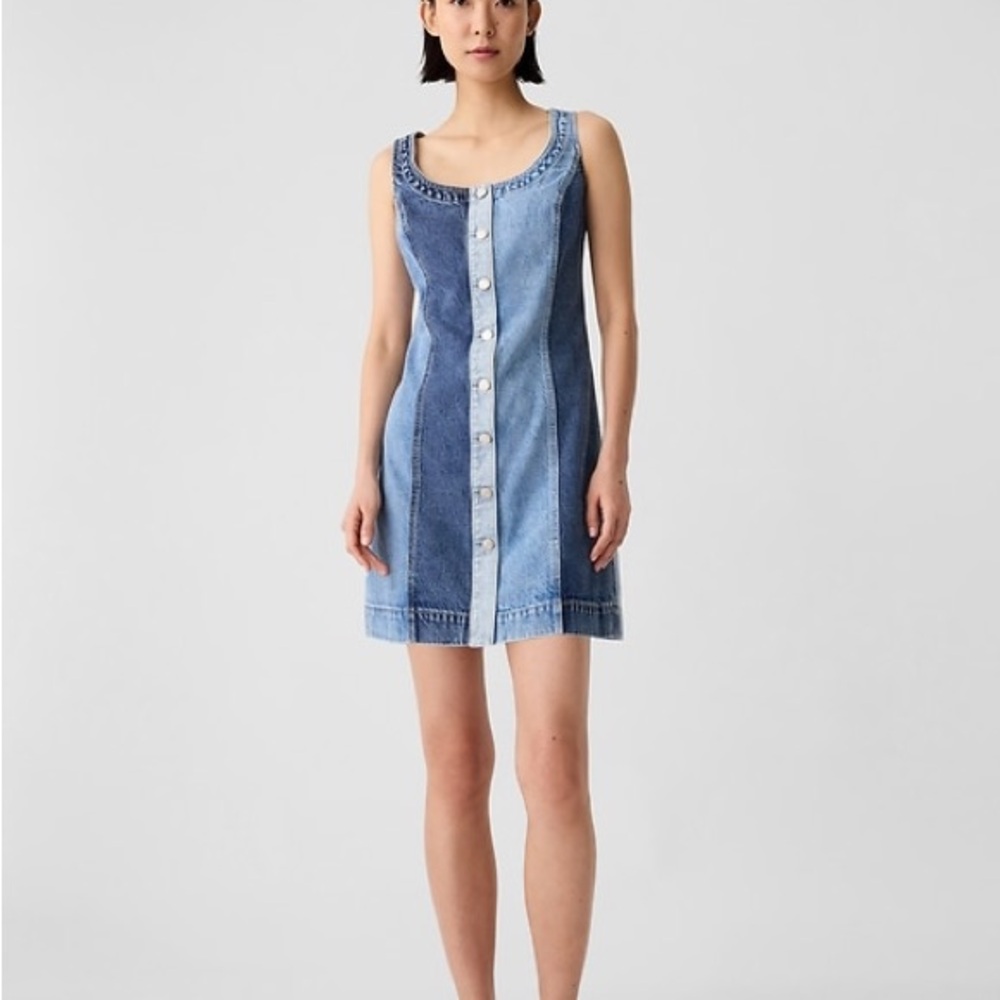 GAP women’s denim mini dress US Medium